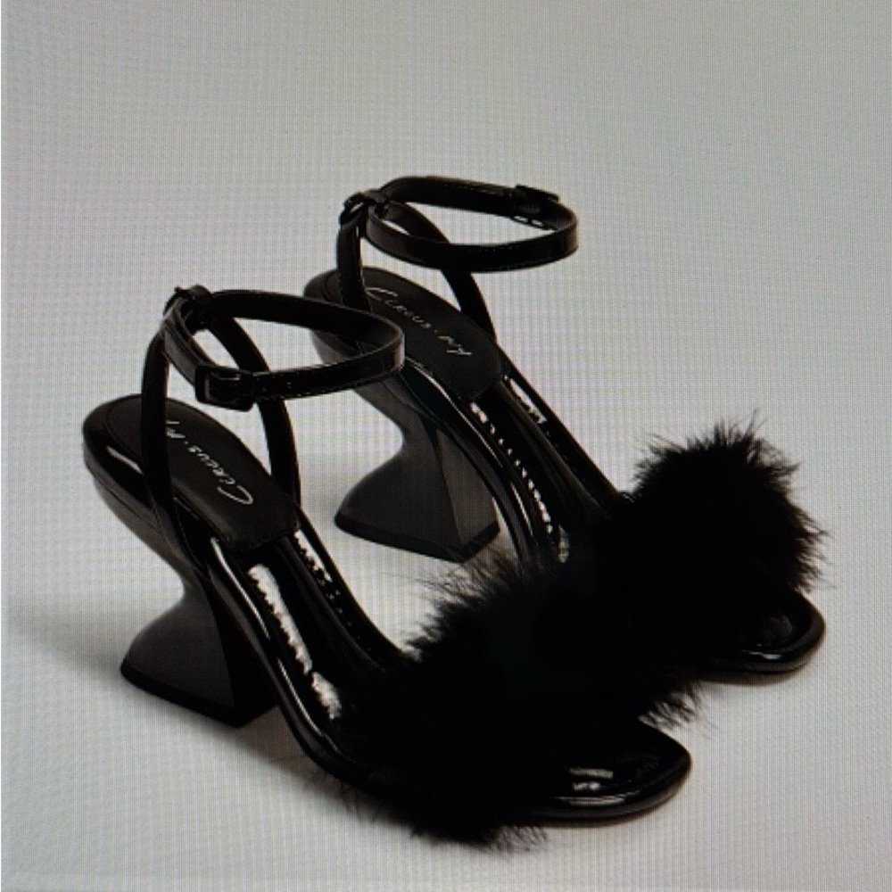 Circus Ny Brenna Black Feathered Women's Sandals - Picture 5 of 5